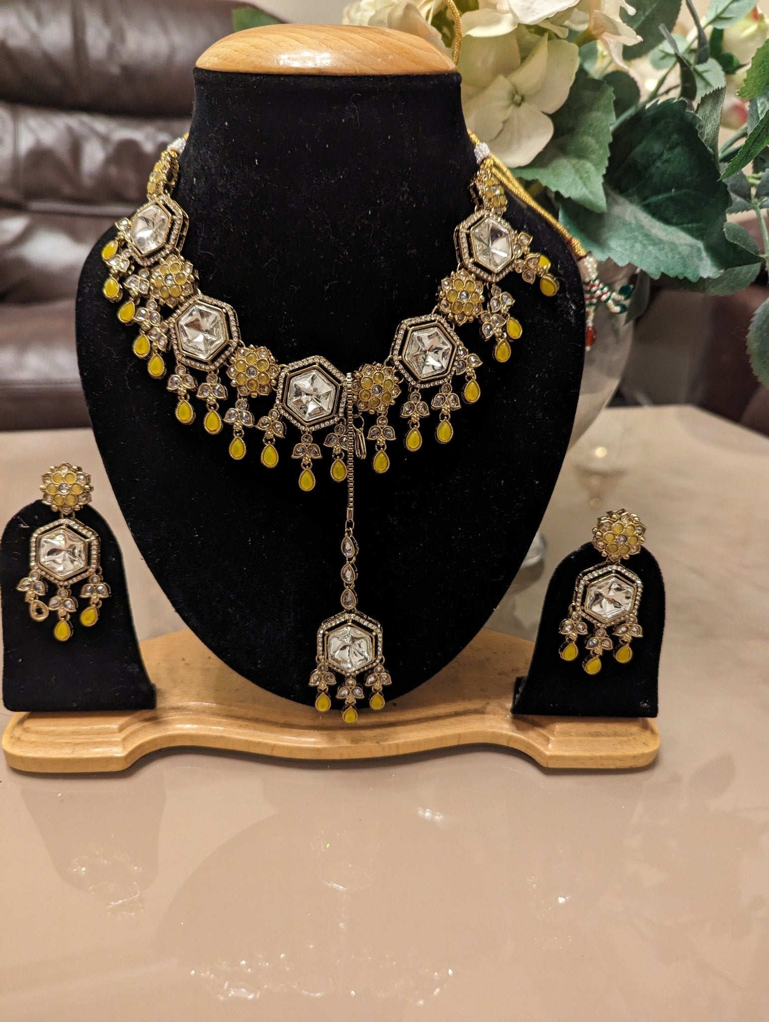 403 404 yellow 💛 necklace jewellery set for mayun mehndi - KundanByNadia