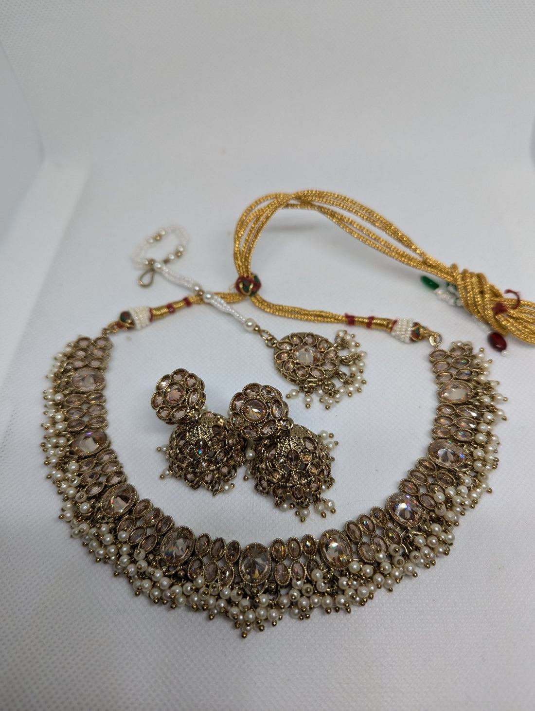 473 MATALIC GOLD NECKLACE JEWELLRY - KundanByNadia