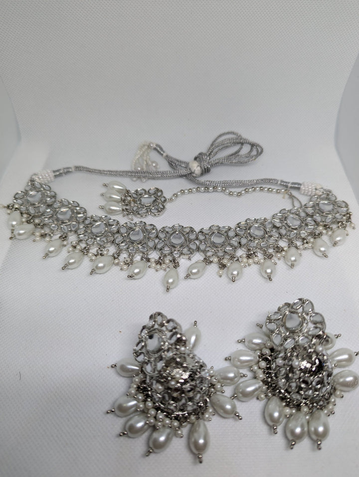 481 SILVER WHITE NECKLACE JEWELERY SET - KundanByNadia