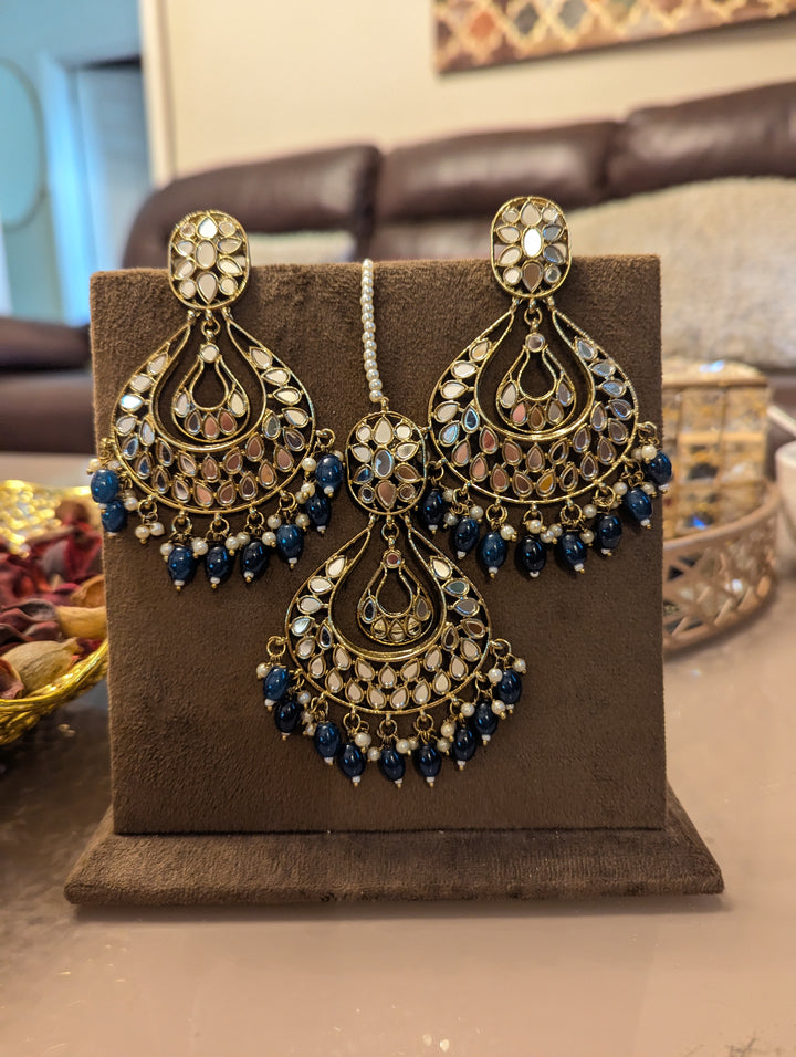 Blue oversized earrings jewellery set