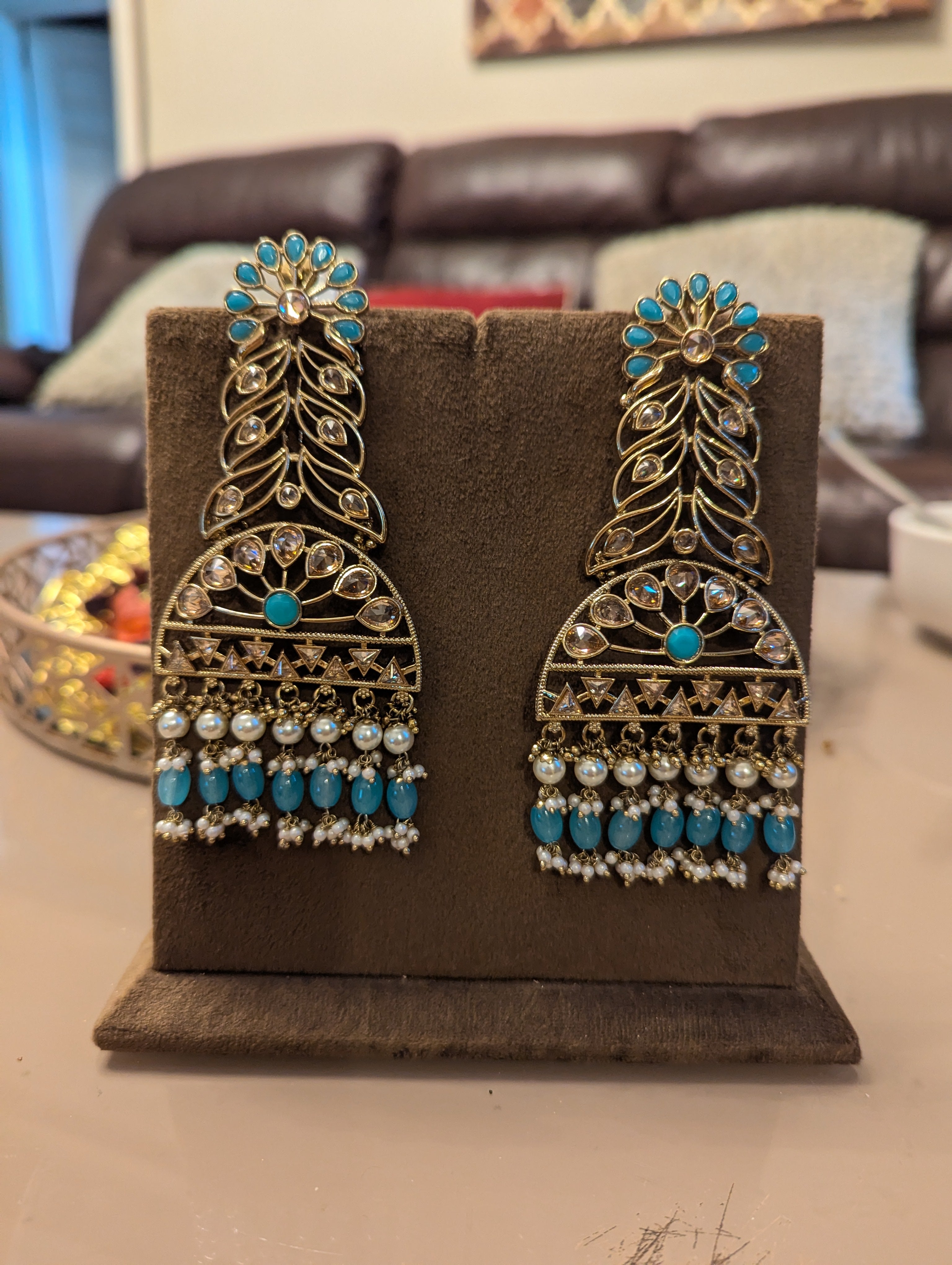 Blue oversized earrings jewellery set