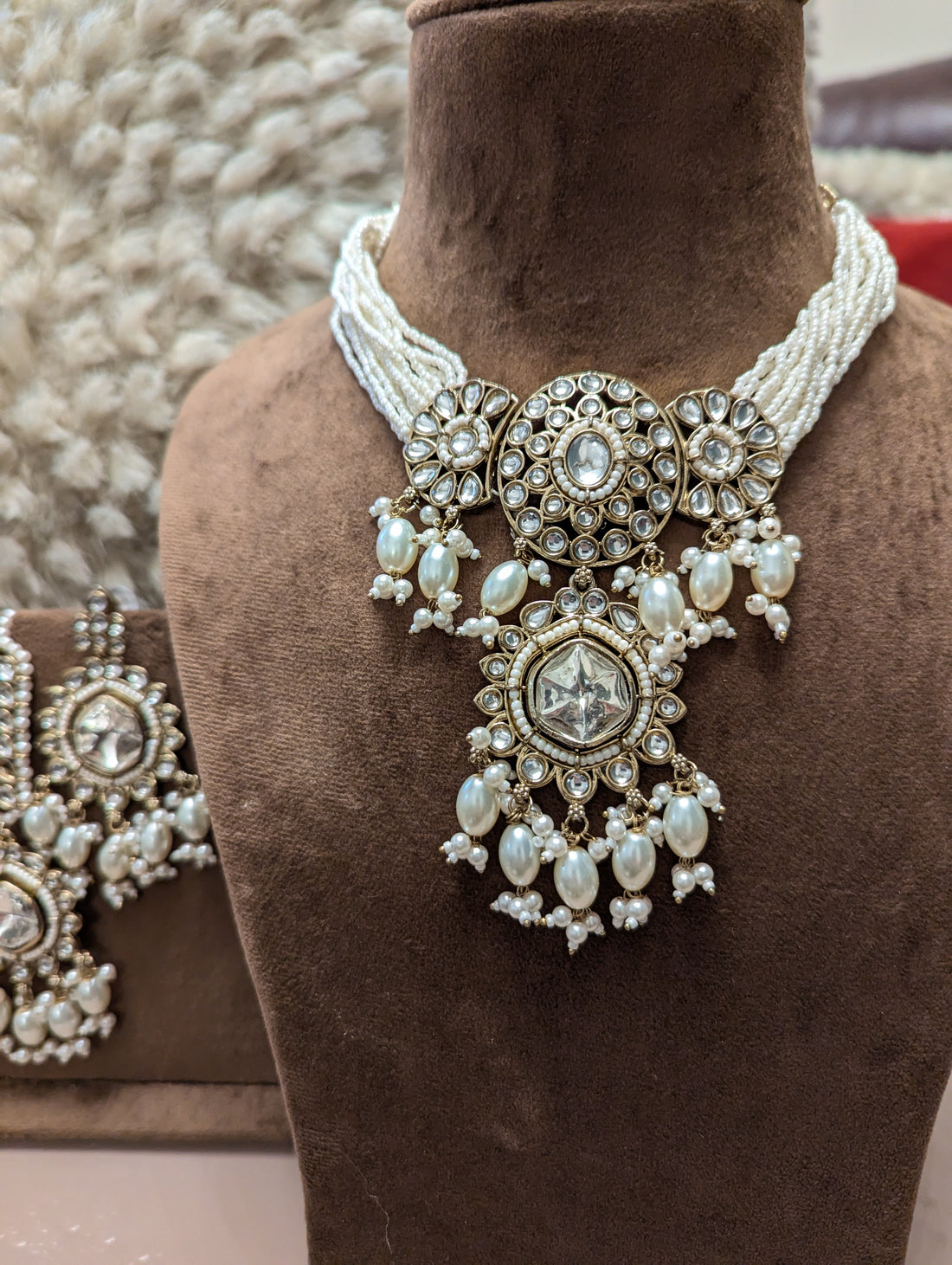 687/87/88 stylish long necklace jewellery set for bridal