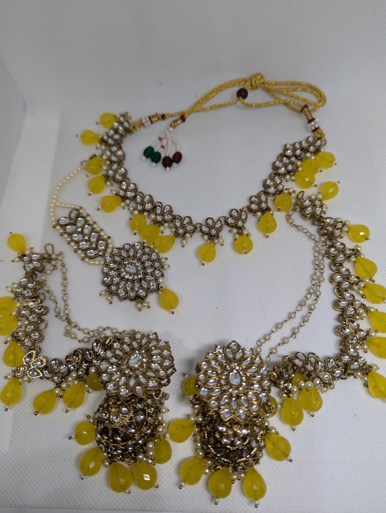 BEAUTIFUL CHOKKAR NECKLACE CHOKKAR JEWELERY SET - KundanByNadia