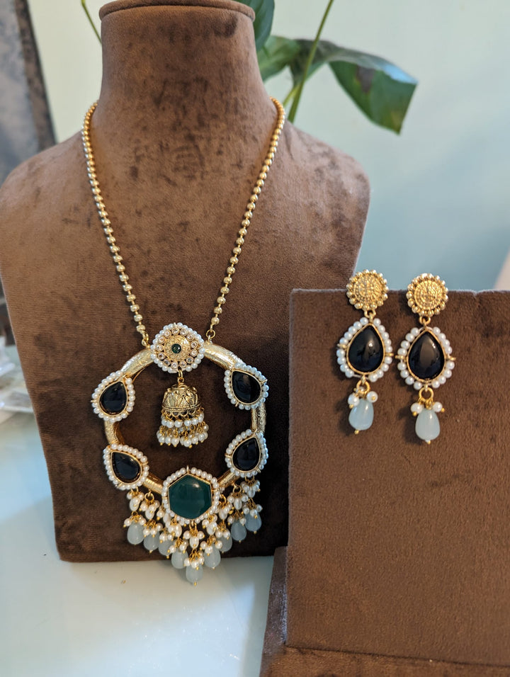 Chaand jhumki necklace jewellery set - KundanByNadia