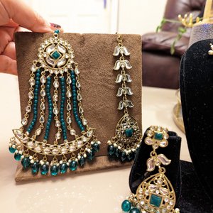 Green & Golden Necklace Set - KundanByNadia