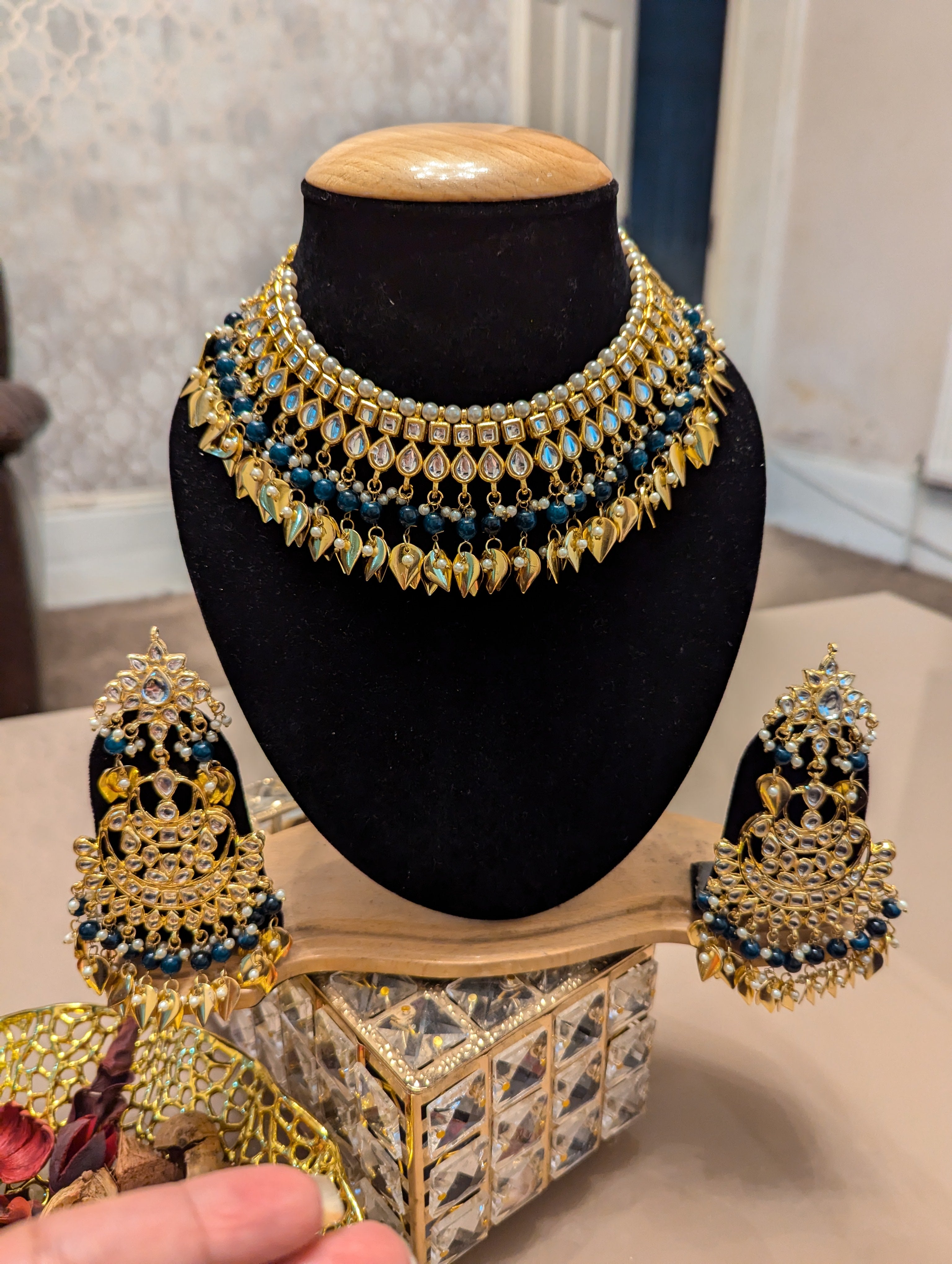 Dark green bridal necklace jewellery set