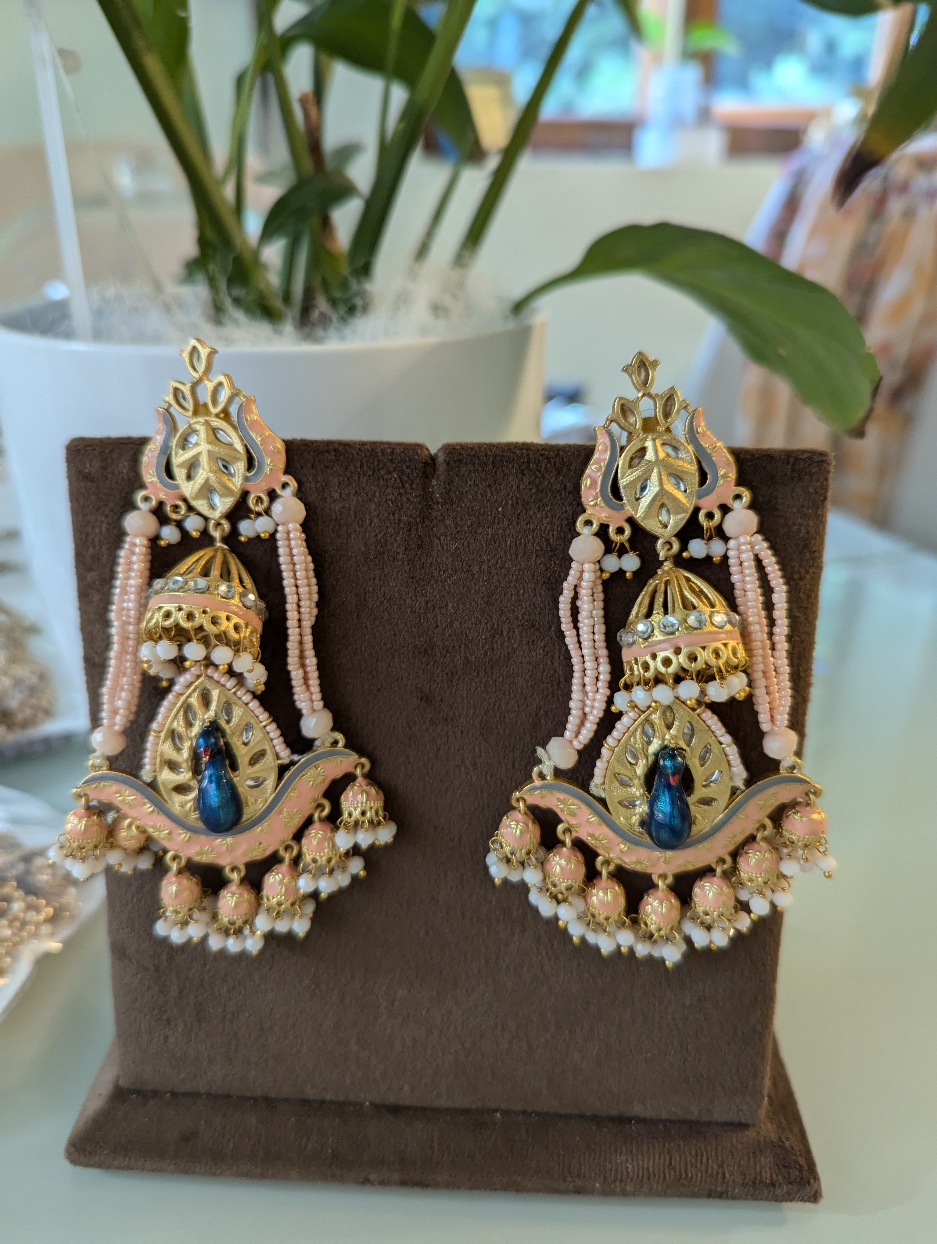 Hanging earrings tikka jewellery set