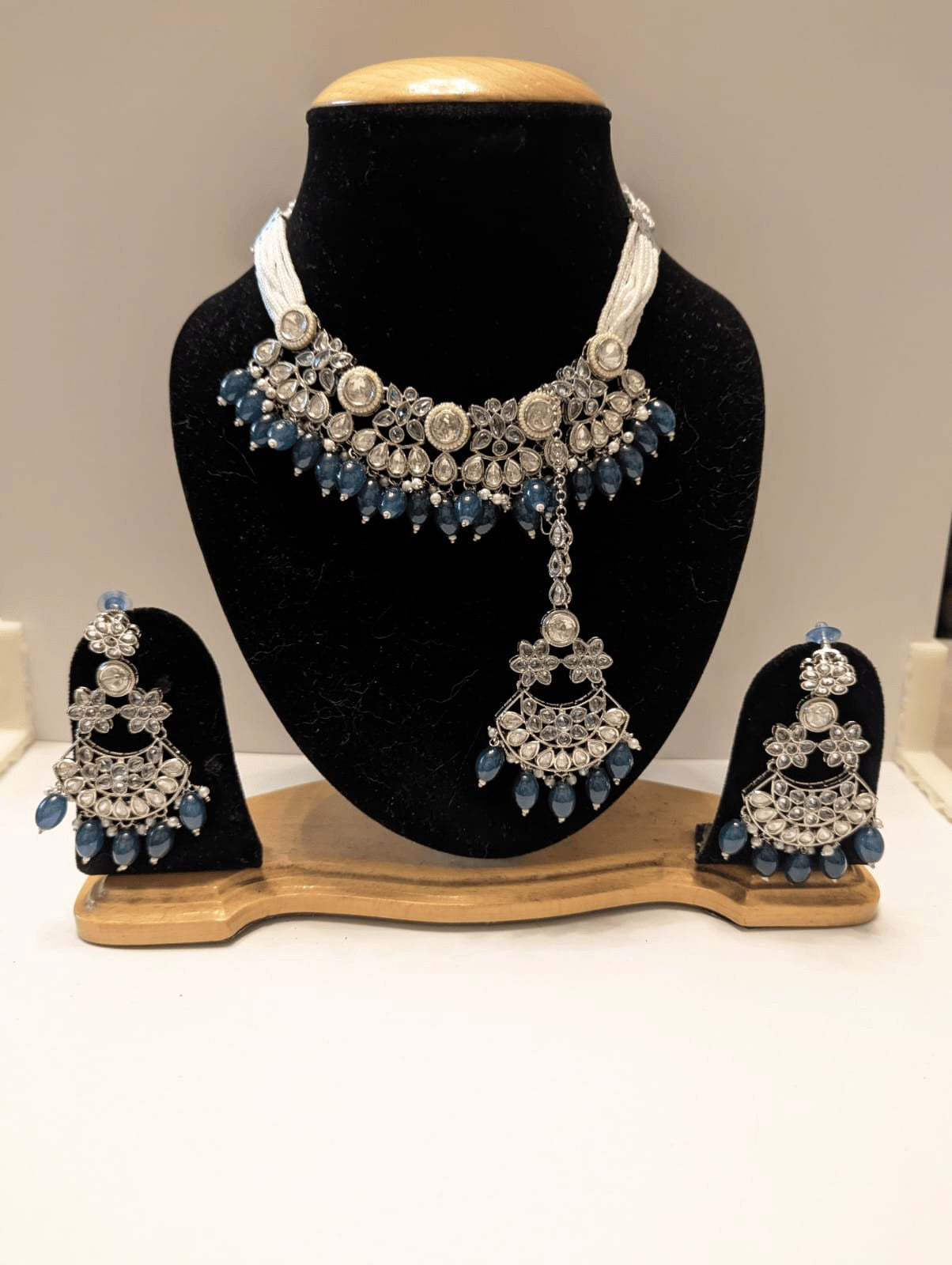 Kundan Choker Necklace