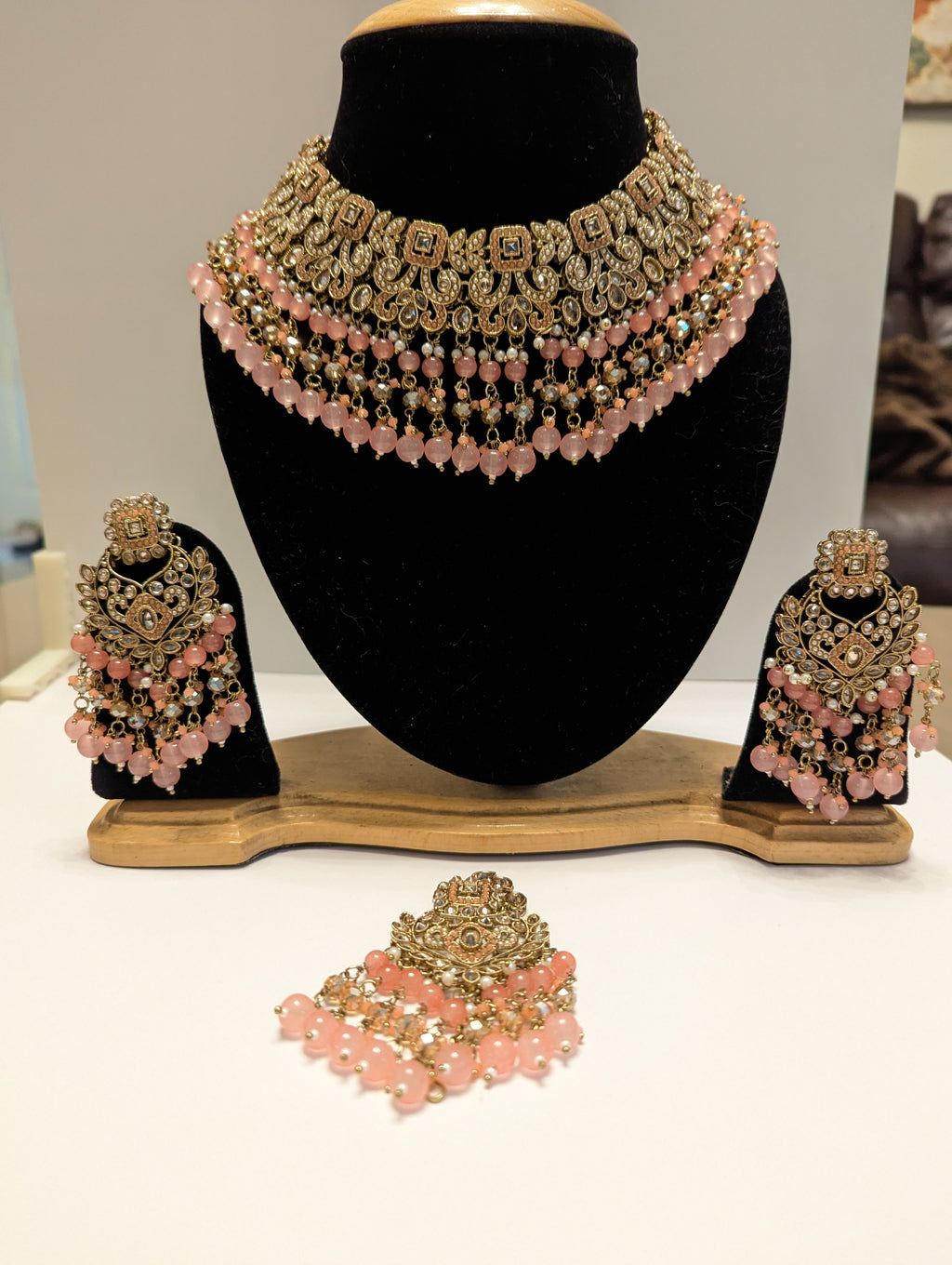 Powder Pink Kundan Necklace