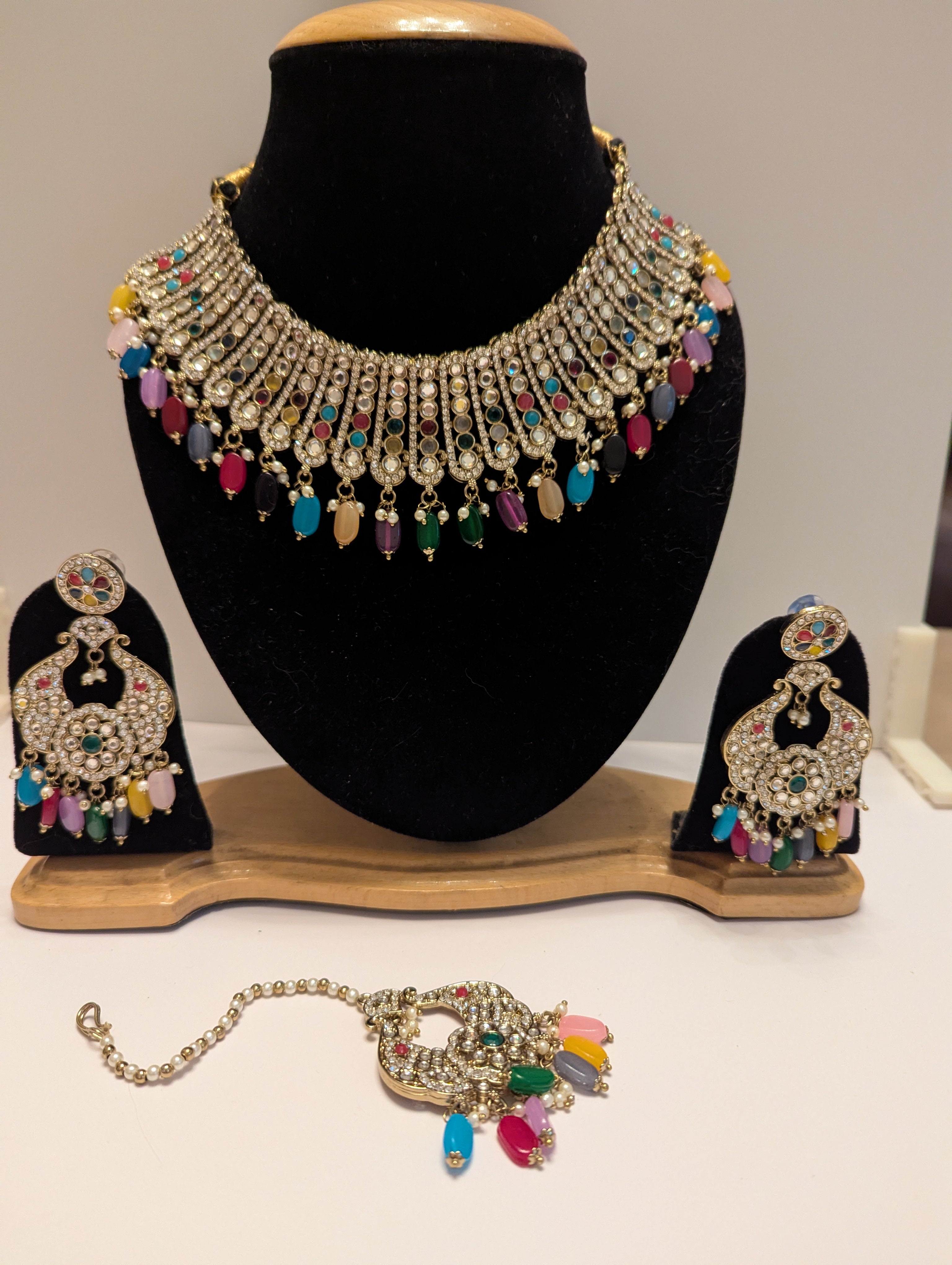 Multicolured Kundan Necklace