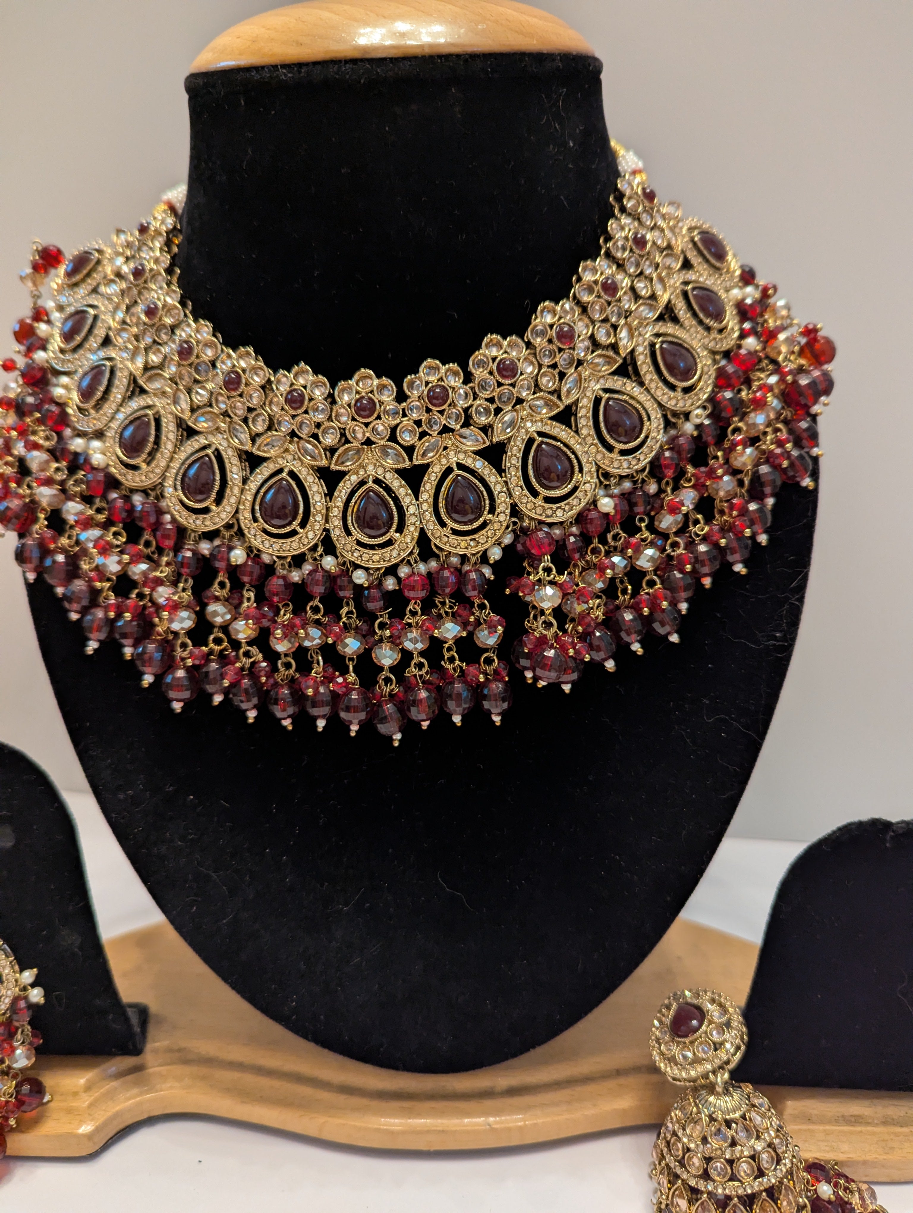 Maroon Green  Kundan Necklace