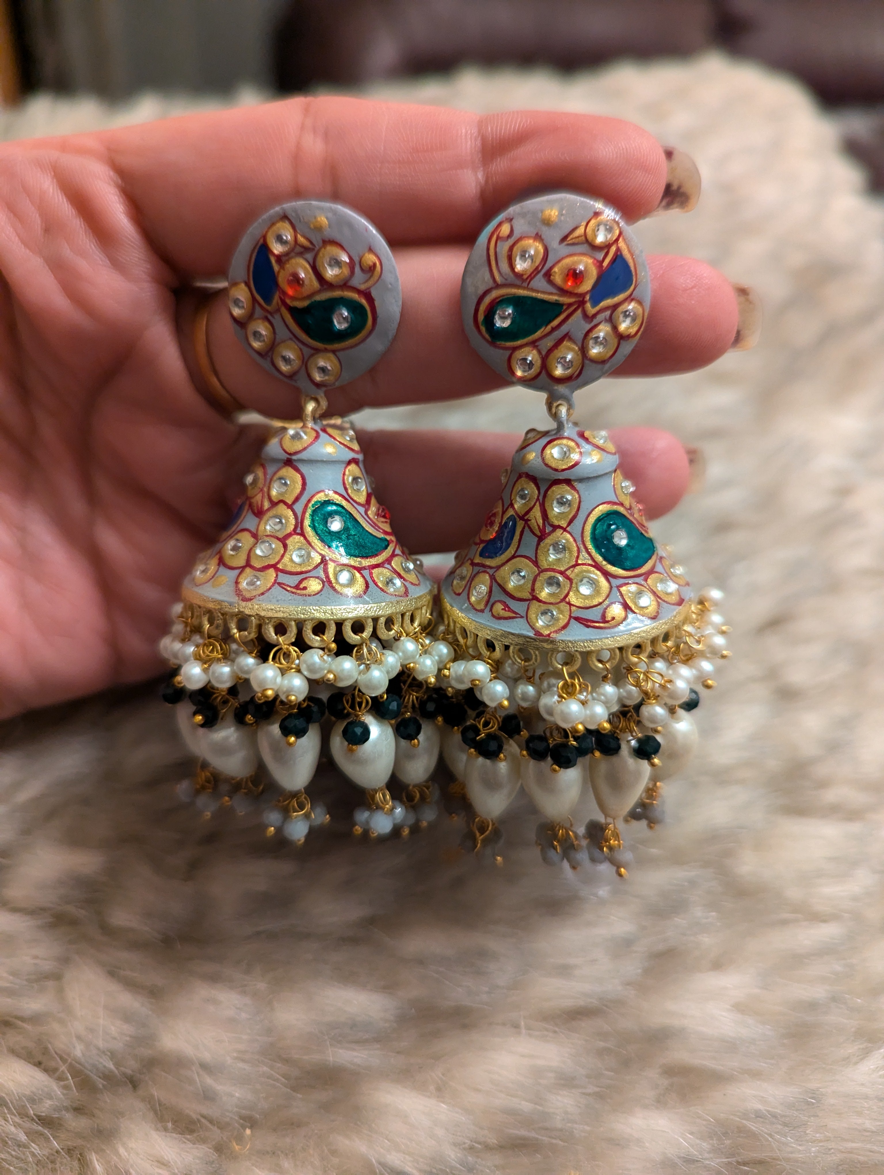 Kundan oversized earrings jhumki jewellery set