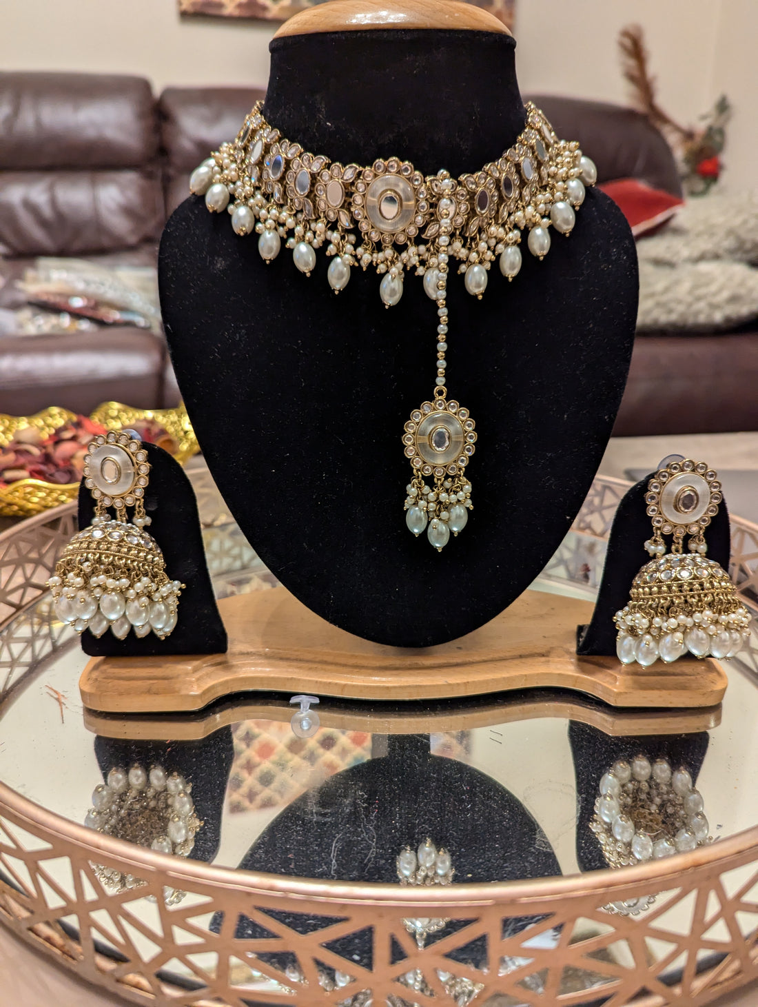 556 white kundan necklace jewellery set