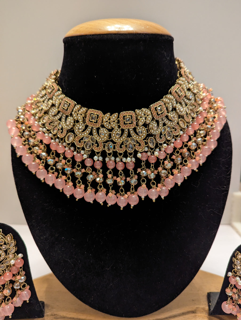 Powder Pink Kundan Necklace