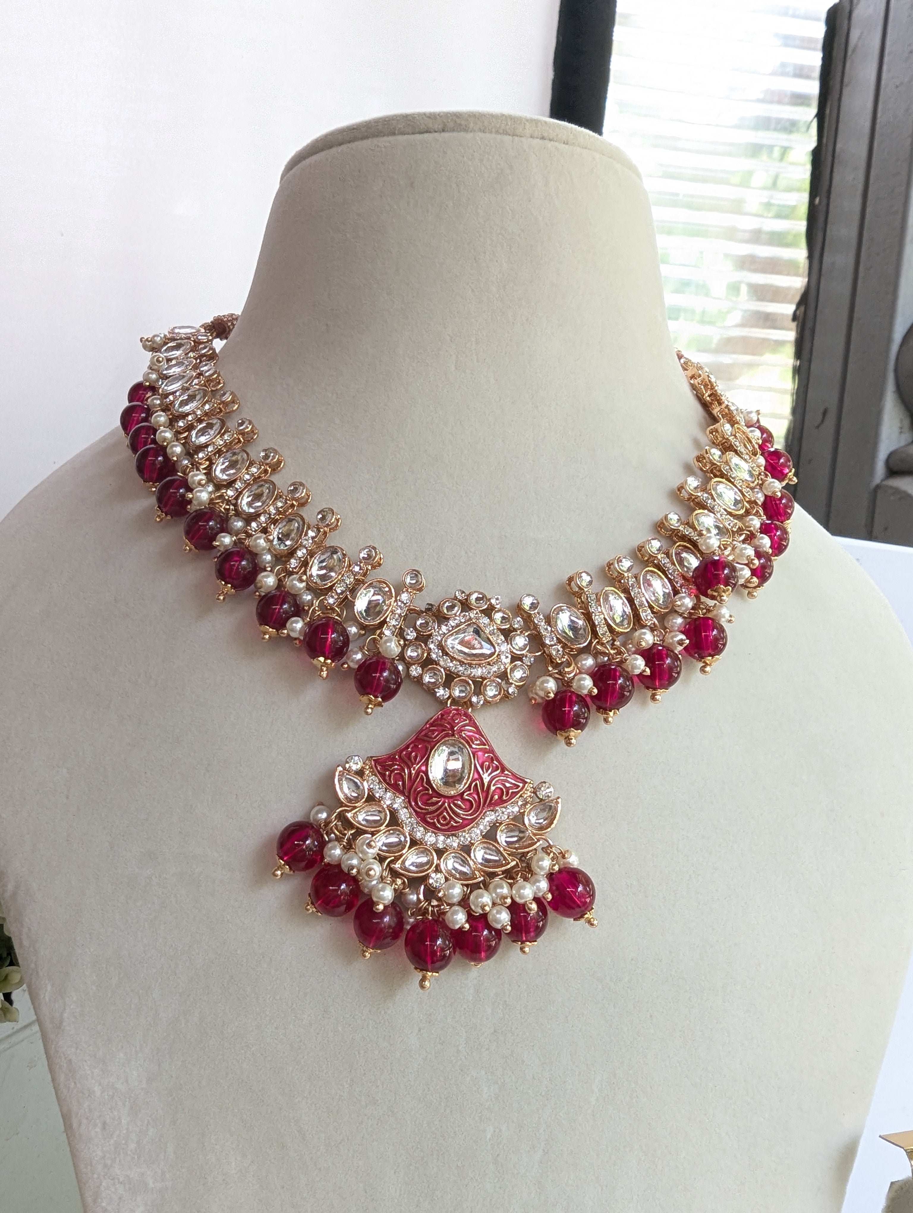 Uncut kundan necklace jewellery set with stunning earrings tikka set