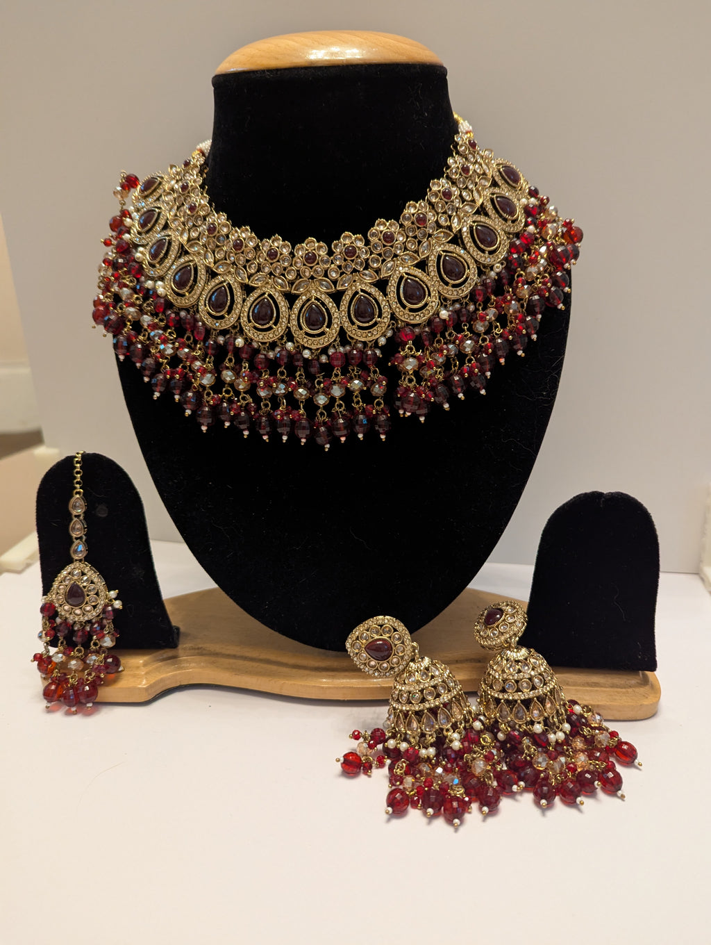 Maroon Green  Kundan Necklace