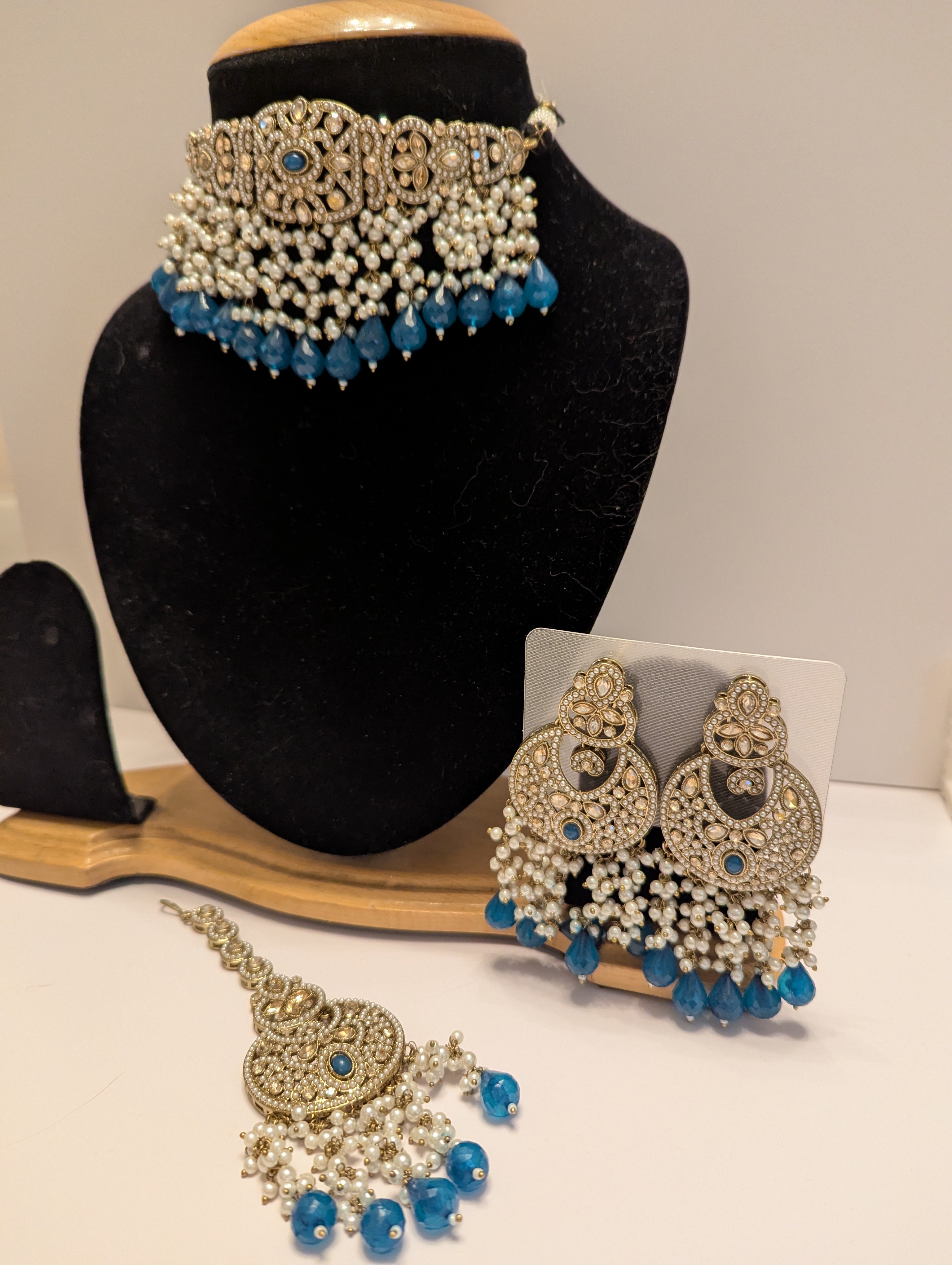 Powder Pink Blue Kundan Necklace