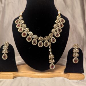 Long Mala Necklace – Timeless Elegance in Every Strand